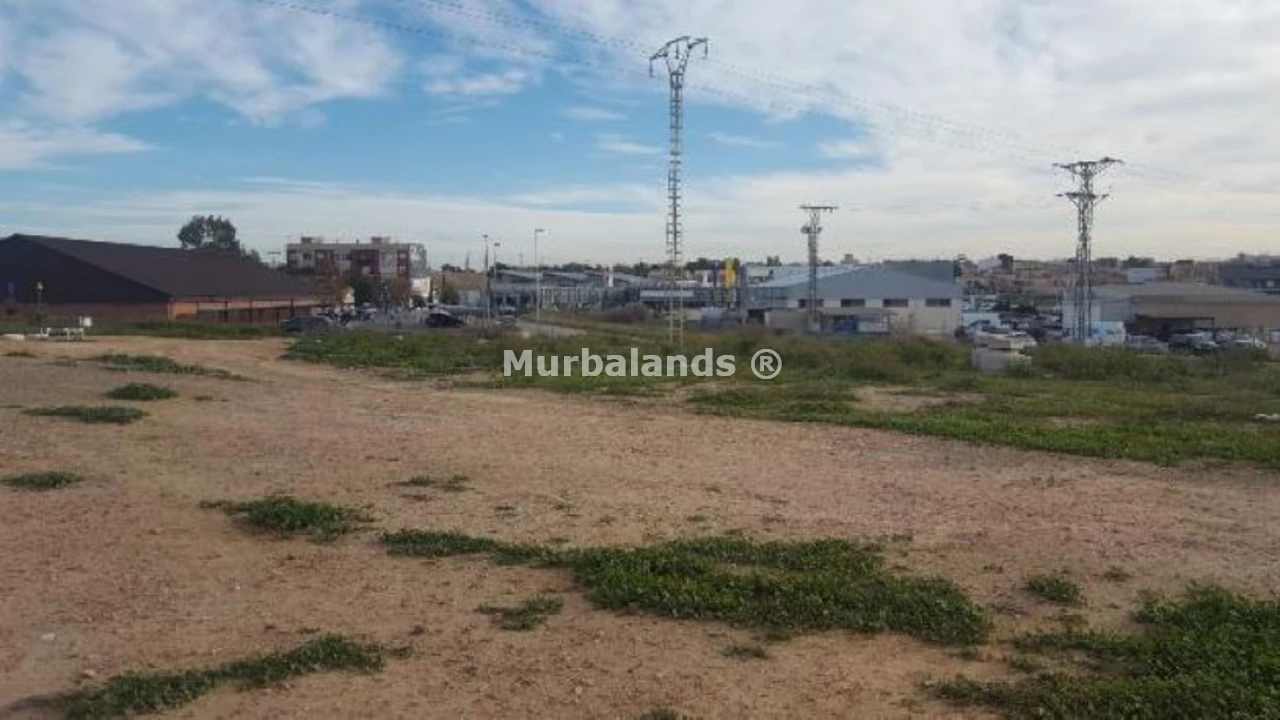 Foto de un terreno o una obra parada para mostrar en el detalle del inmueble