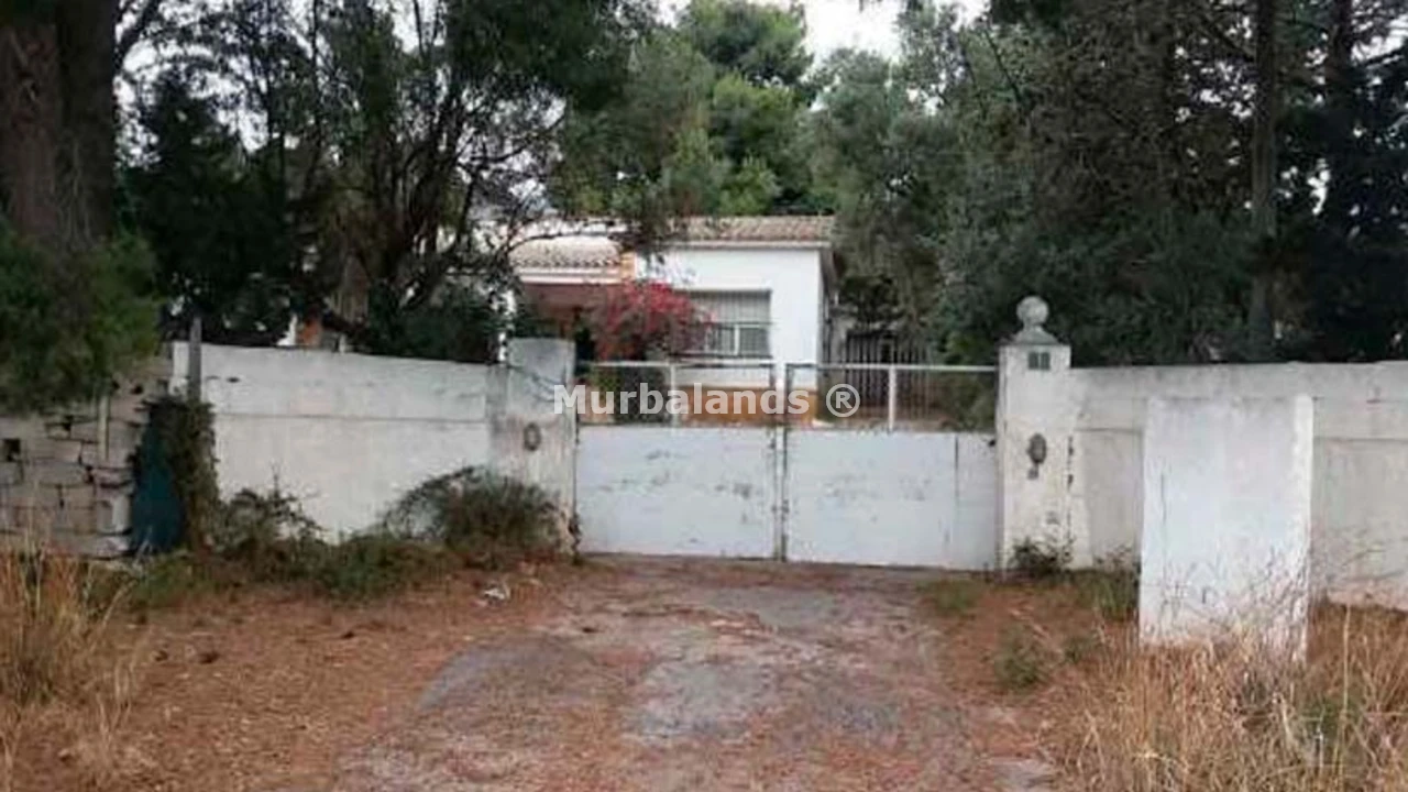 Foto de un terreno o una obra parada para mostrar en el detalle del inmueble