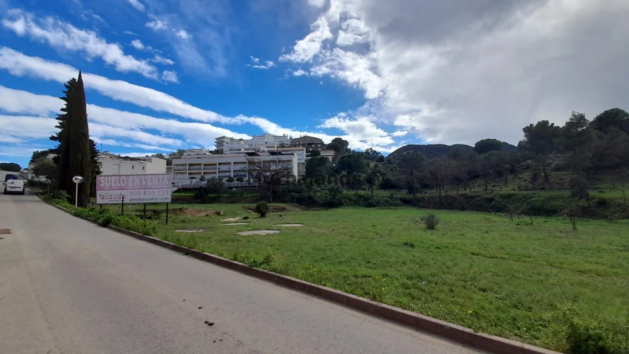 Terreno destacado