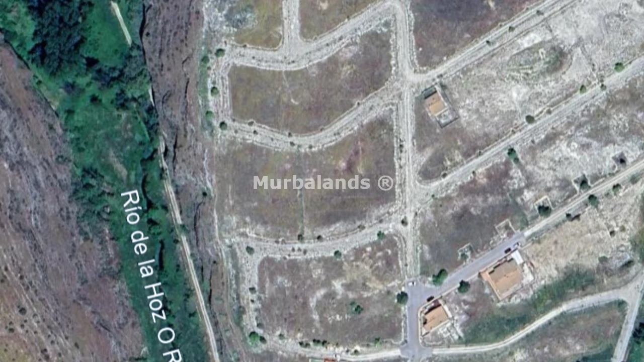 Foto de un terreno o una obra parada para mostrar en el detalle del inmueble