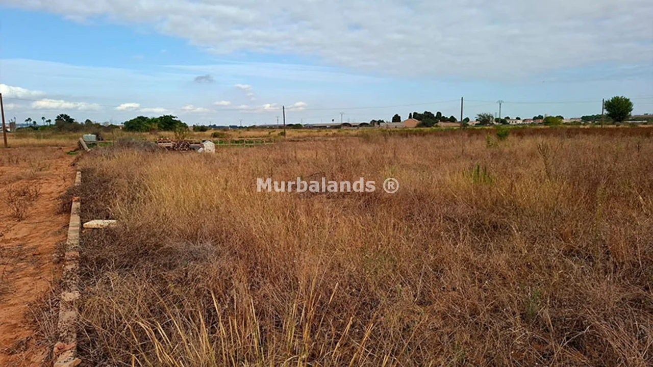Foto de un terreno o una obra parada para mostrar en el detalle del inmueble