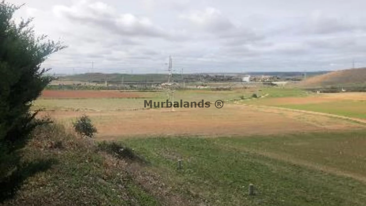 Foto de un terreno o una obra parada para mostrar en el detalle del inmueble