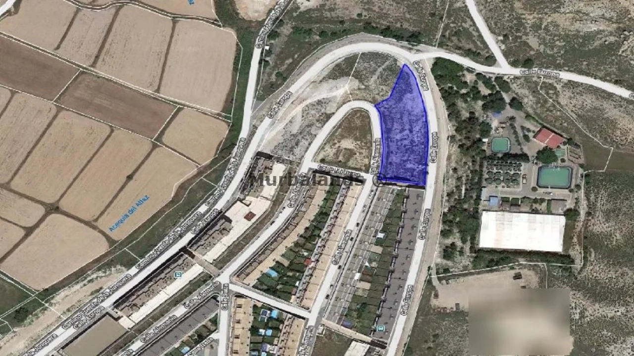 Foto de un terreno o una obra parada para mostrar en el detalle del inmueble