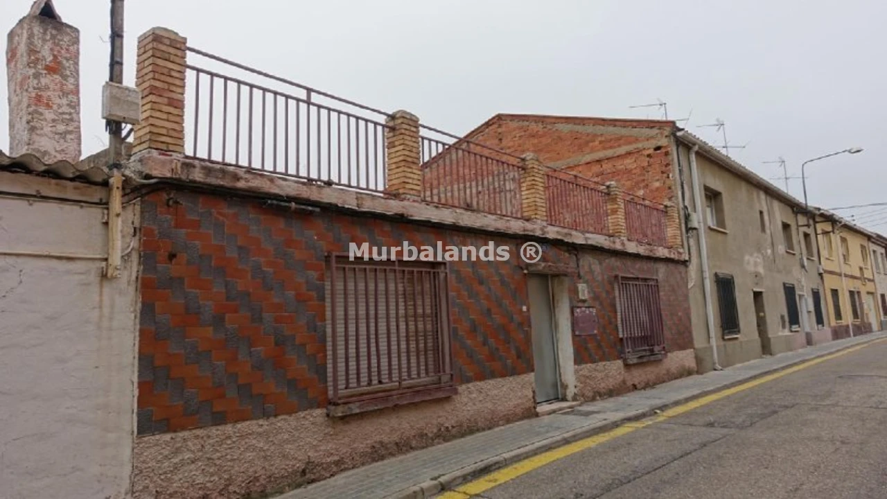 Foto de un terreno o una obra parada para mostrar en el detalle del inmueble