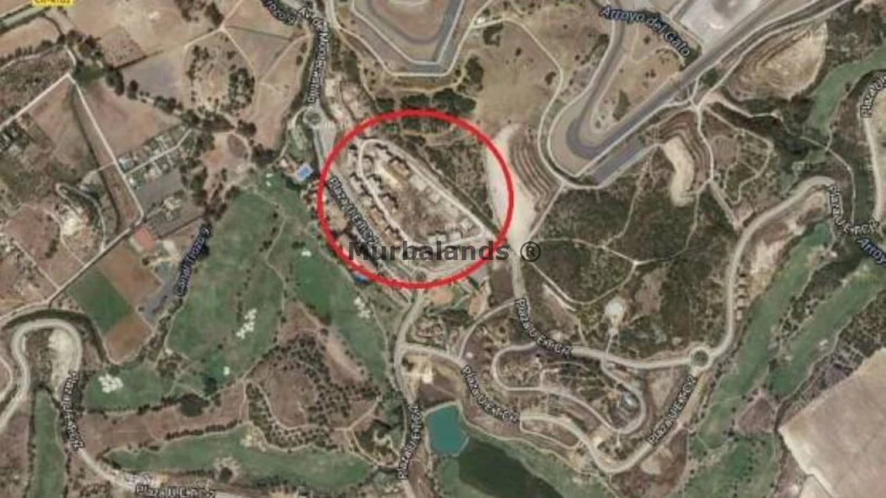 Foto de un terreno o una obra parada para mostrar en el detalle del inmueble