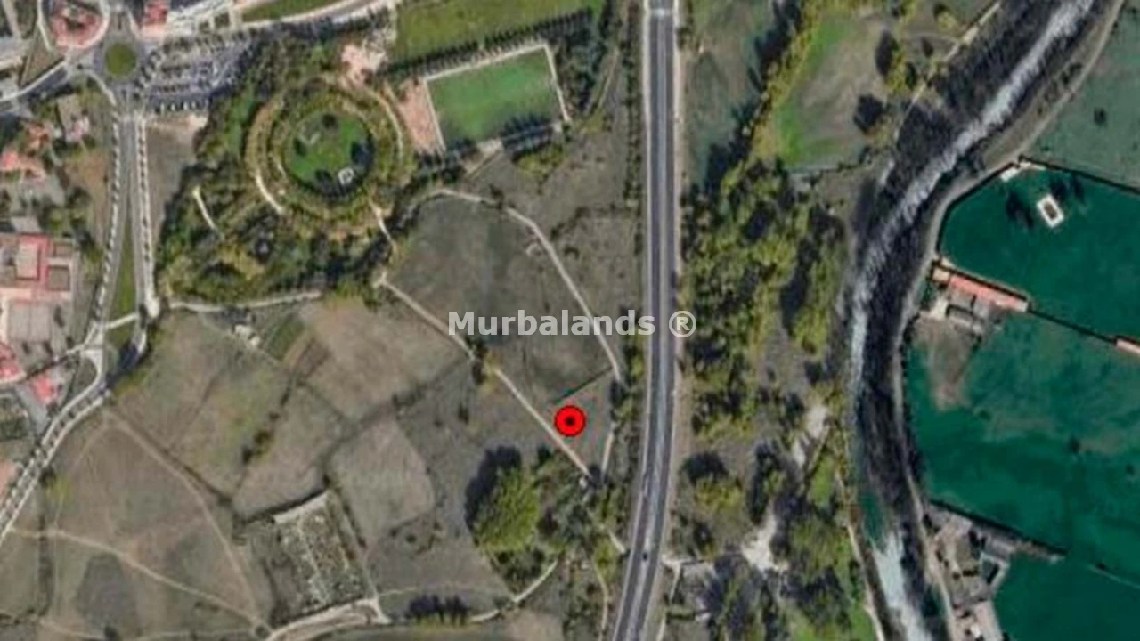 Foto de un terreno o una obra parada para mostrar en el detalle del inmueble