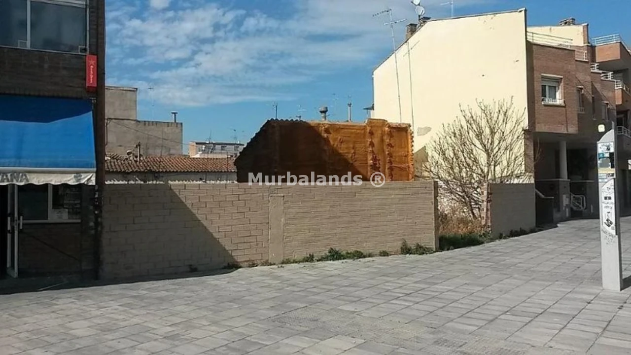 Foto de un terreno o una obra parada para mostrar en el detalle del inmueble