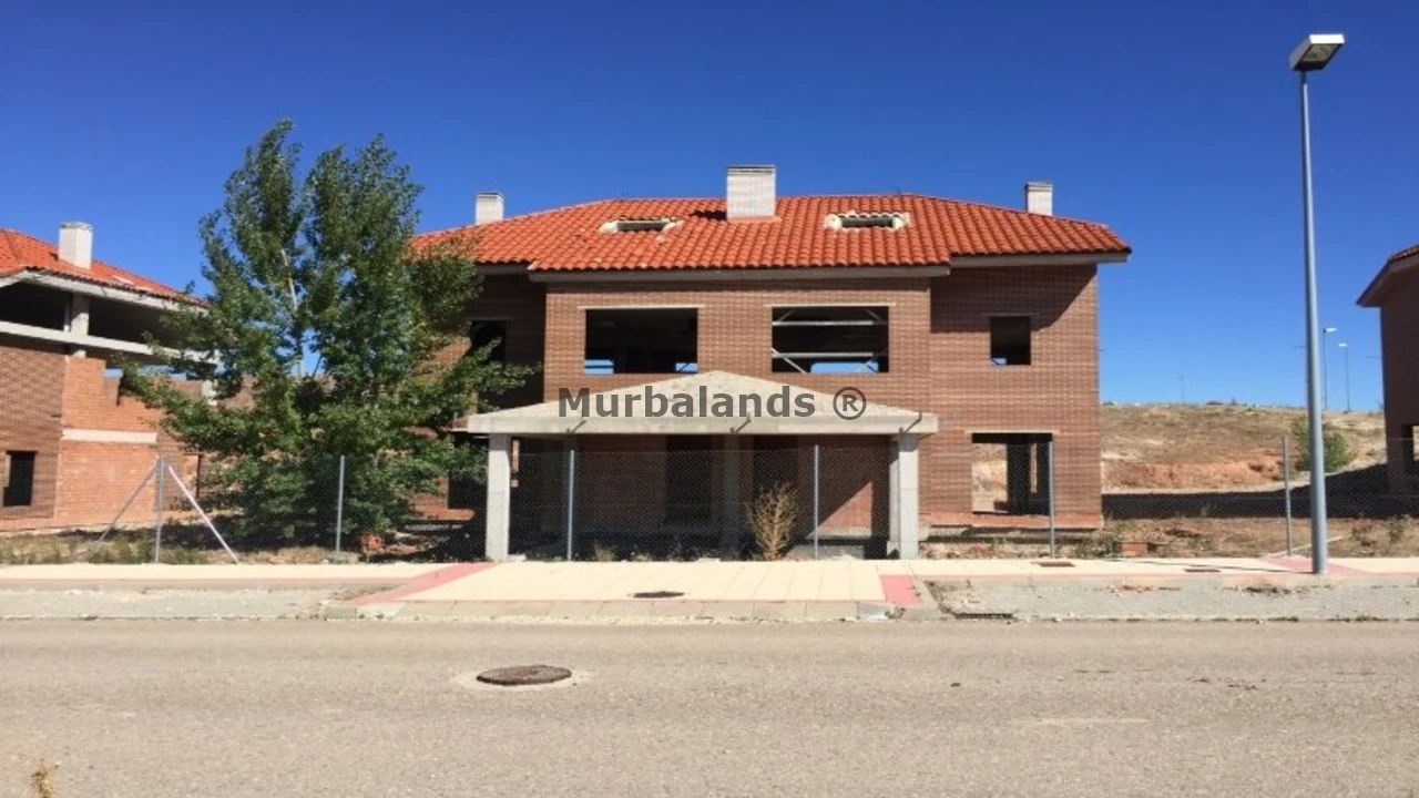 Foto de un terreno o una obra parada para mostrar en el detalle del inmueble