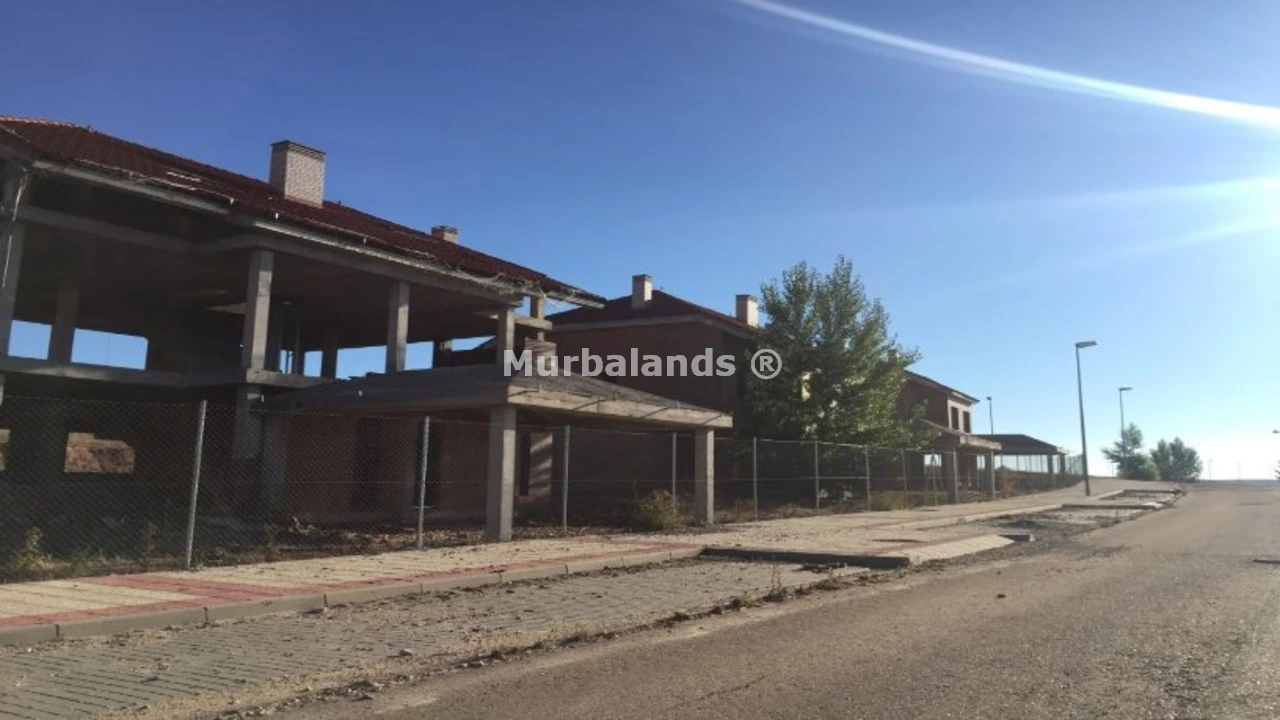 Foto de un terreno o una obra parada para mostrar en el detalle del inmueble