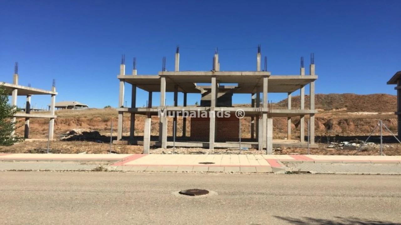 Foto de un terreno o una obra parada para mostrar en el detalle del inmueble