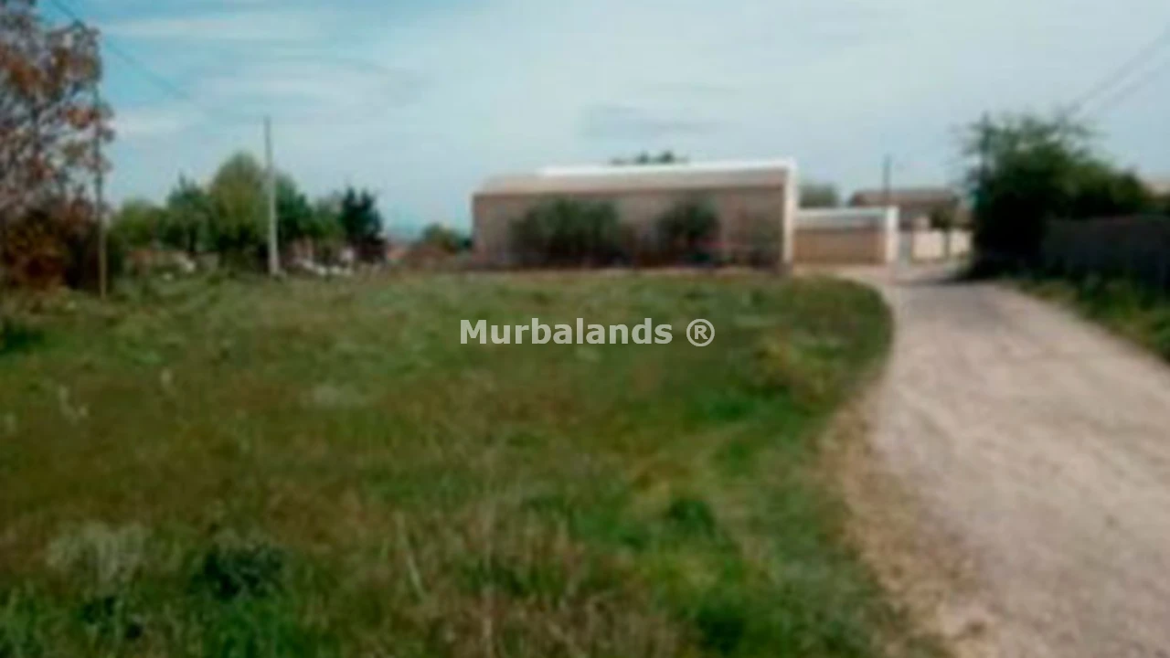Foto de un terreno o una obra parada para mostrar en el detalle del inmueble