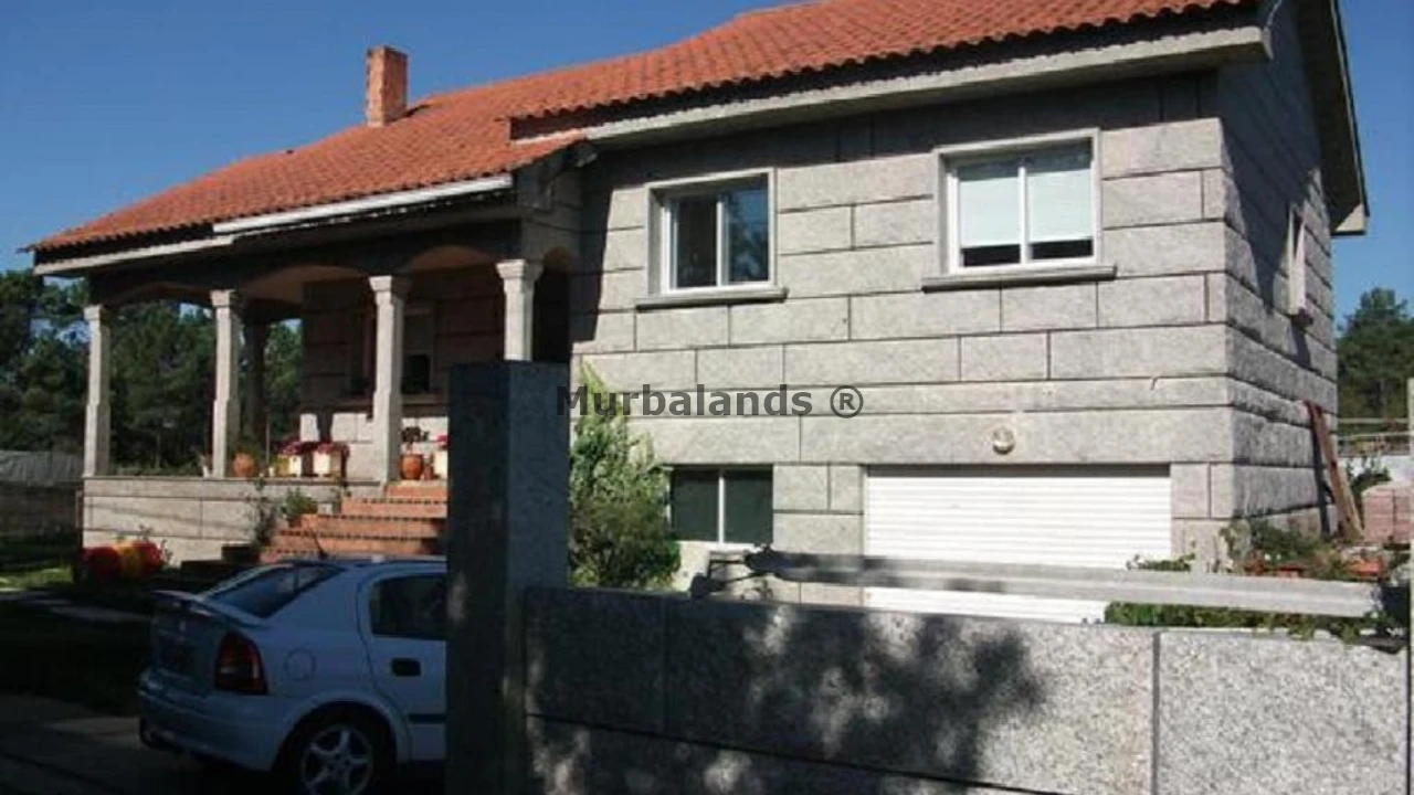 Foto de un terreno o una obra parada para mostrar en el detalle del inmueble