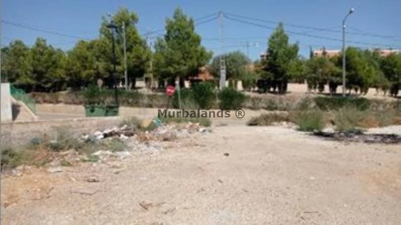 Foto de un terreno o una obra parada para mostrar en el detalle del inmueble