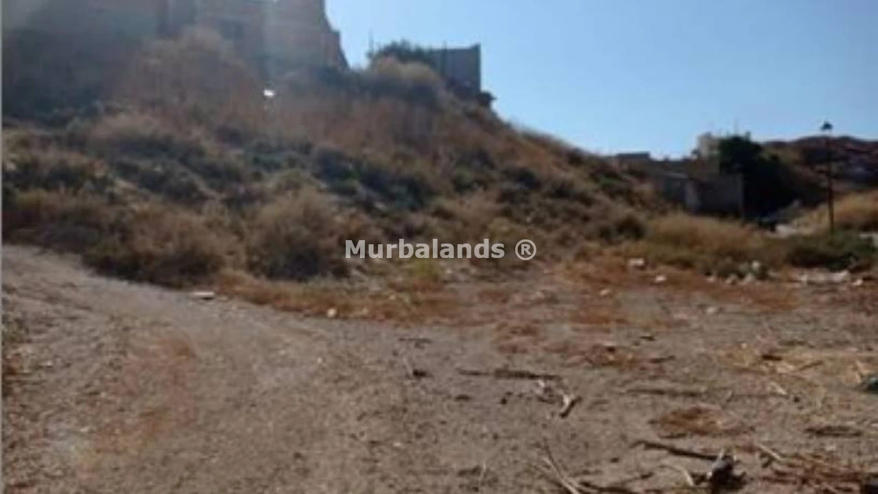 Foto de un terreno o una obra parada para mostrar en el detalle del inmueble