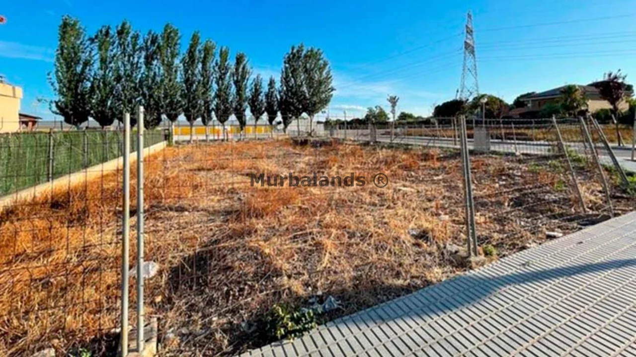 Foto de un terreno o una obra parada para mostrar en el detalle del inmueble