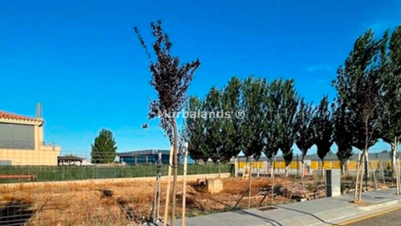 Foto de un terreno o una obra parada para mostrar en el detalle del inmueble
