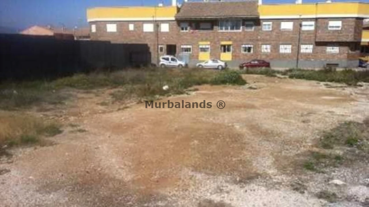 Foto de un terreno o una obra parada para mostrar en el detalle del inmueble