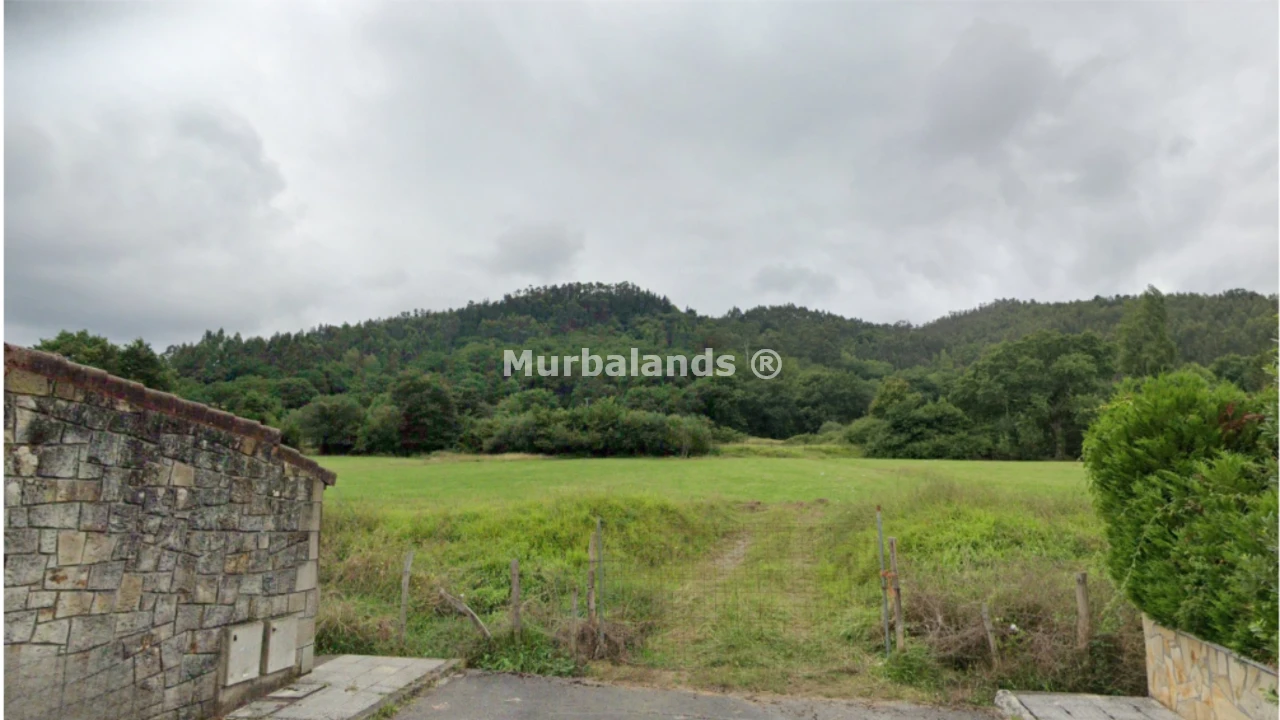 Terreno destacado