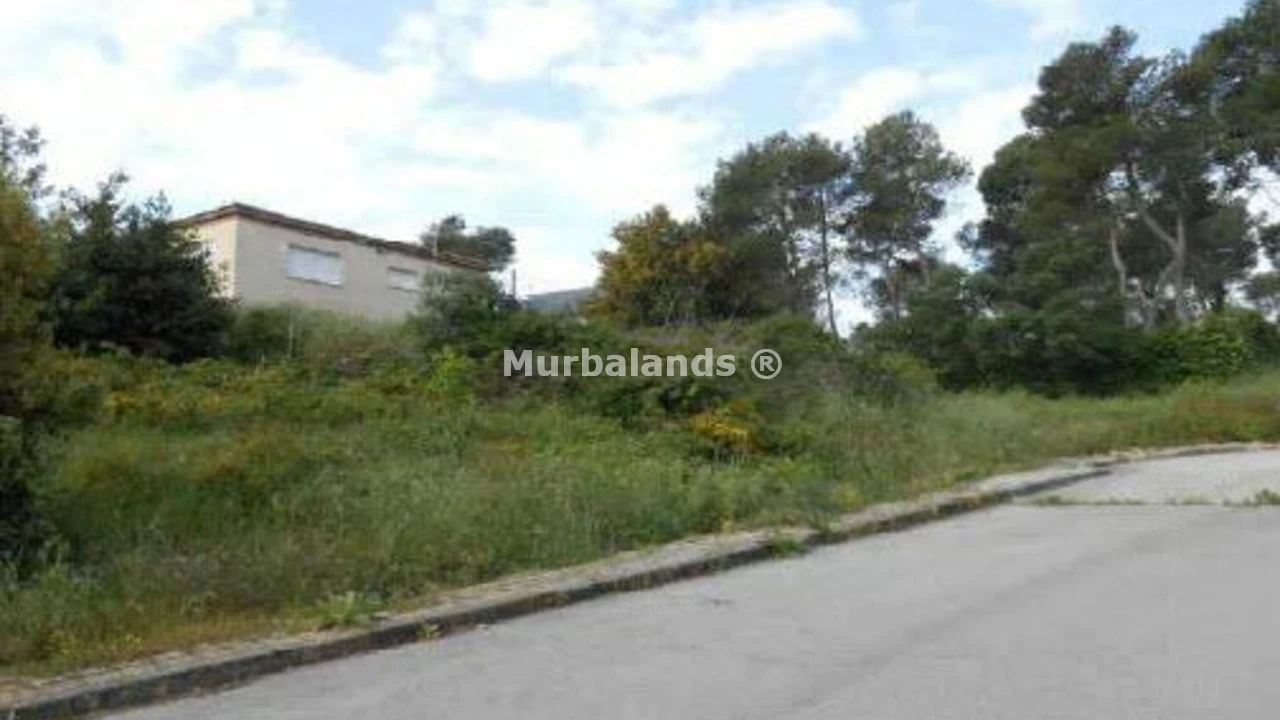 Terreno destacado