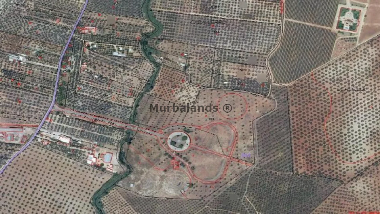 Foto de un terreno o una obra parada para mostrar en el detalle del inmueble