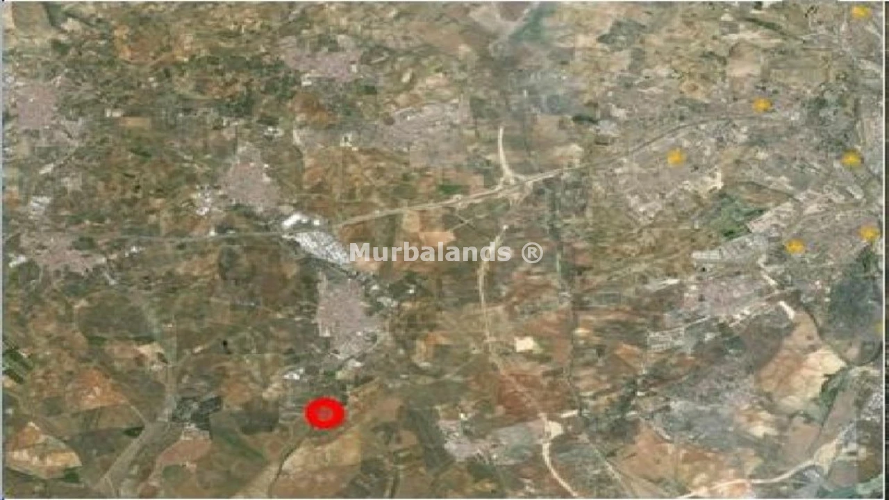Foto de un terreno o una obra parada para mostrar en el detalle del inmueble