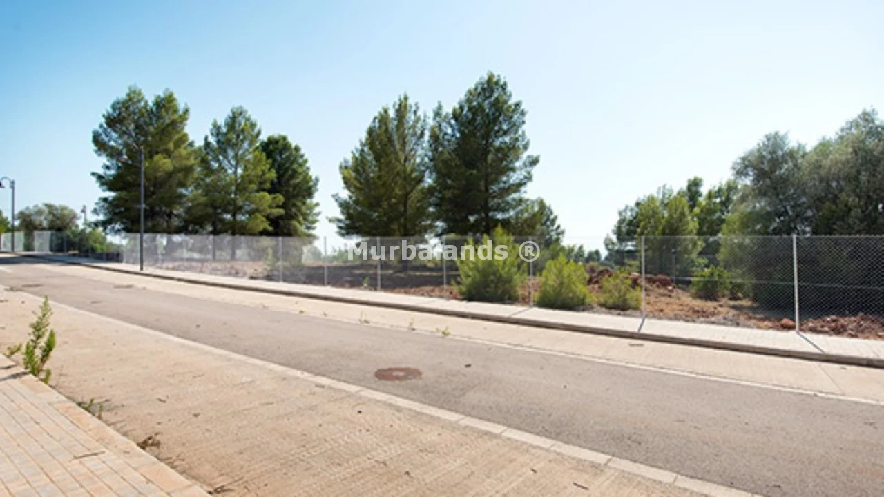 Foto de un terreno o una obra parada para mostrar en el detalle del inmueble
