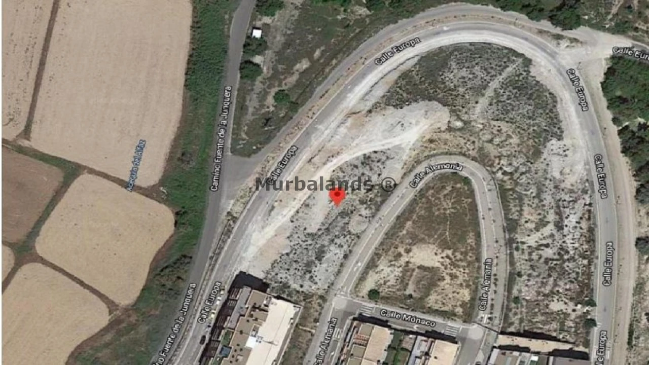 Foto de un terreno o una obra parada para mostrar en el detalle del inmueble