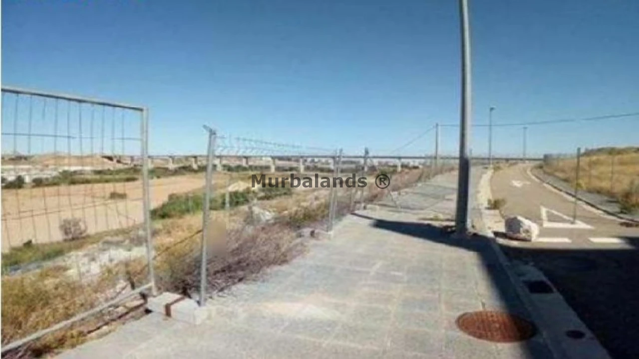 Foto de un terreno o una obra parada para mostrar en el detalle del inmueble