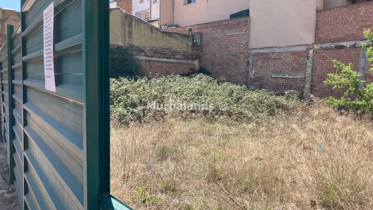 Terreno destacado