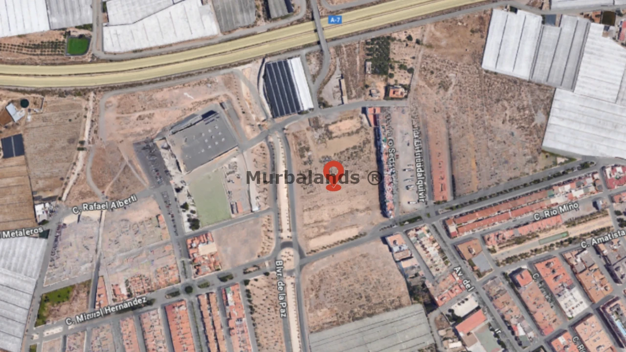 Foto de un terreno o una obra parada para mostrar en el detalle del inmueble