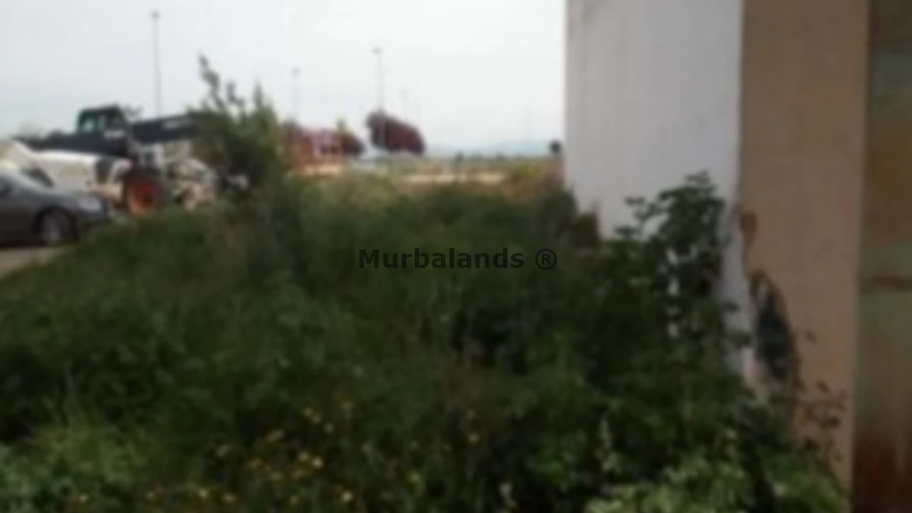 Foto de un terreno o una obra parada para mostrar en el detalle del inmueble