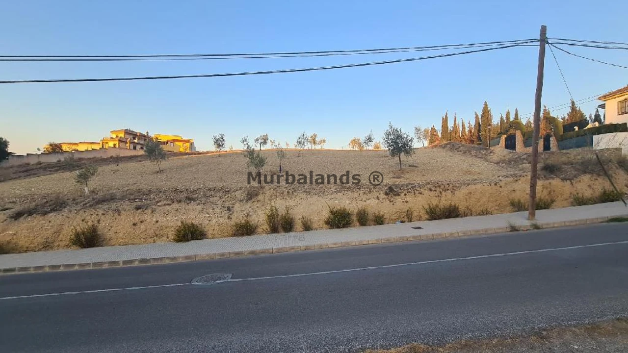 Foto de un terreno o una obra parada para mostrar en el detalle del inmueble
