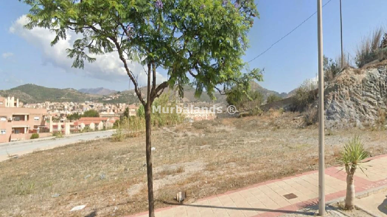 Foto de un terreno o una obra parada para mostrar en el detalle del inmueble
