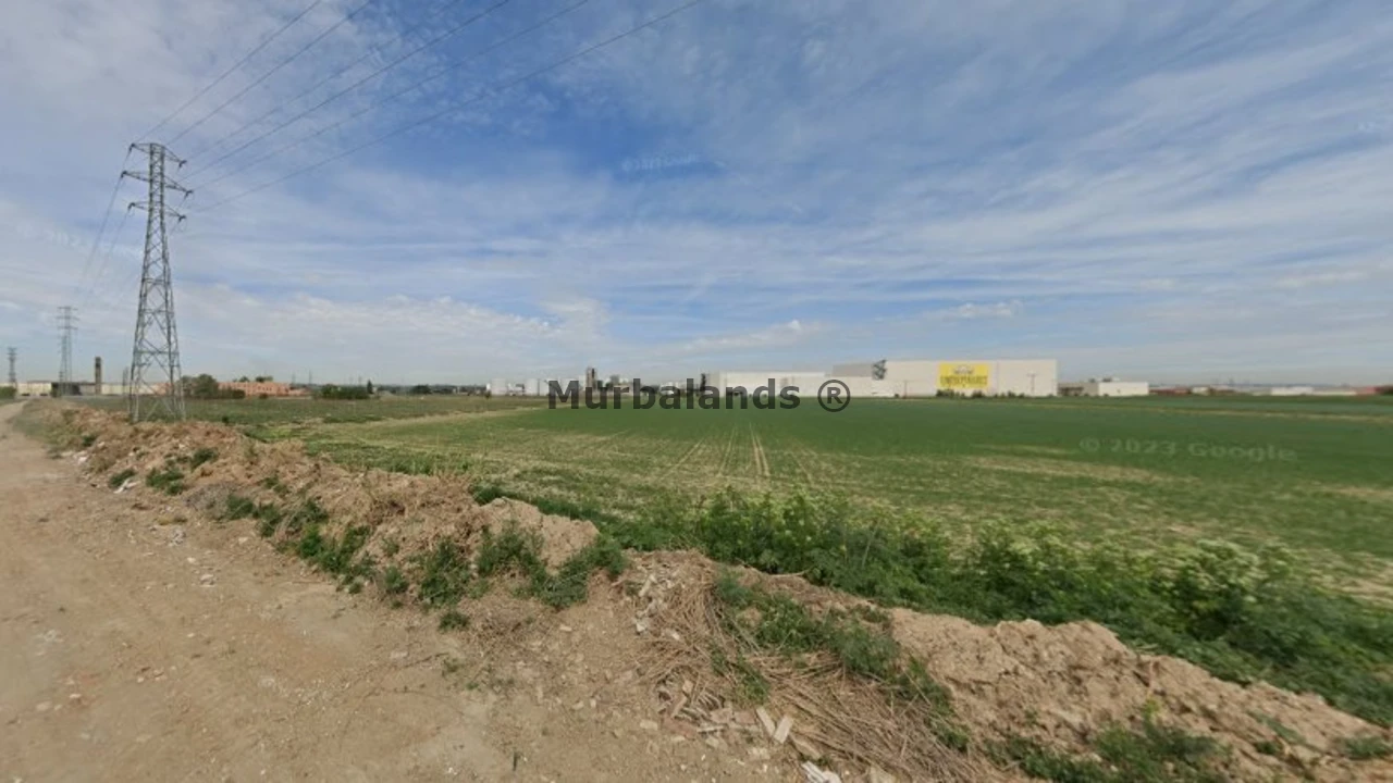 Foto de un terreno o una obra parada para mostrar en el detalle del inmueble