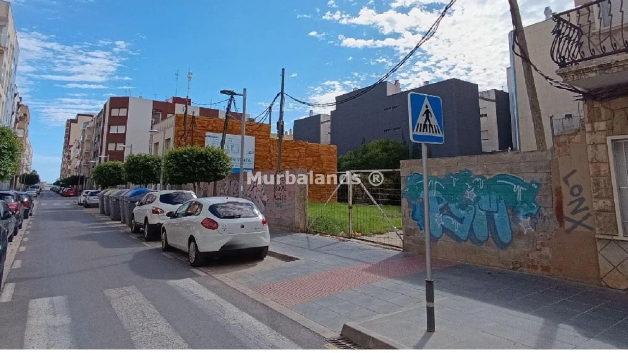 Foto de un terreno o una obra parada para mostrar en el detalle del inmueble