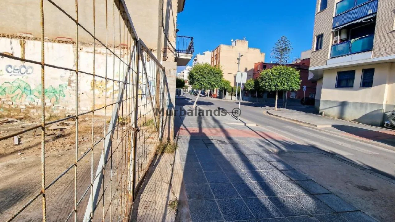Foto de un terreno o una obra parada para mostrar en el detalle del inmueble