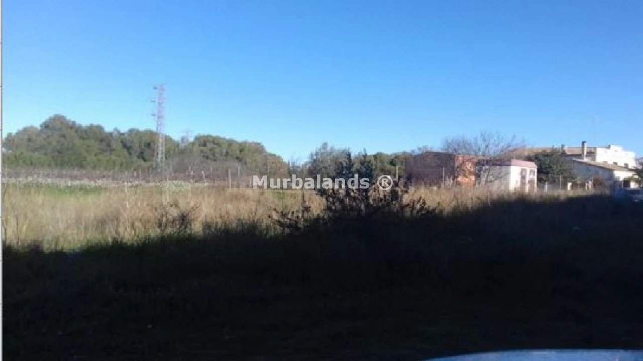 Foto de un terreno o una obra parada para mostrar en el detalle del inmueble