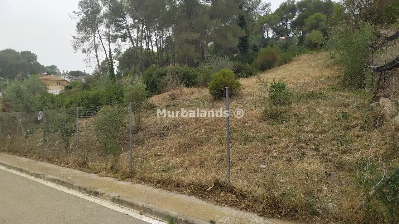 Foto de un terreno o una obra parada para mostrar en el detalle del inmueble