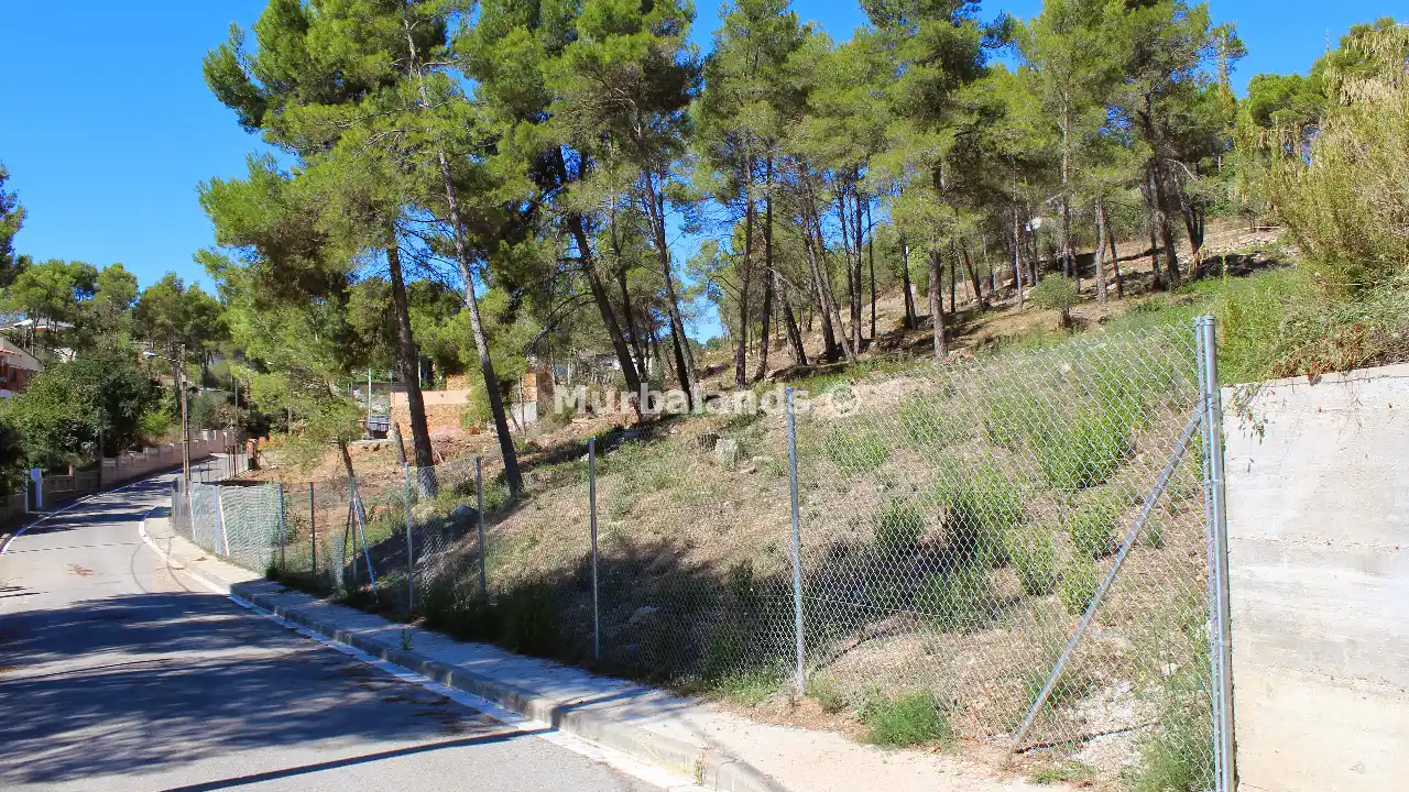 Foto de un terreno o una obra parada para mostrar en el detalle del inmueble