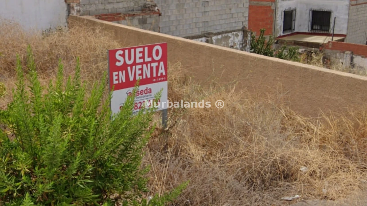 Foto de un terreno o una obra parada para mostrar en el detalle del inmueble