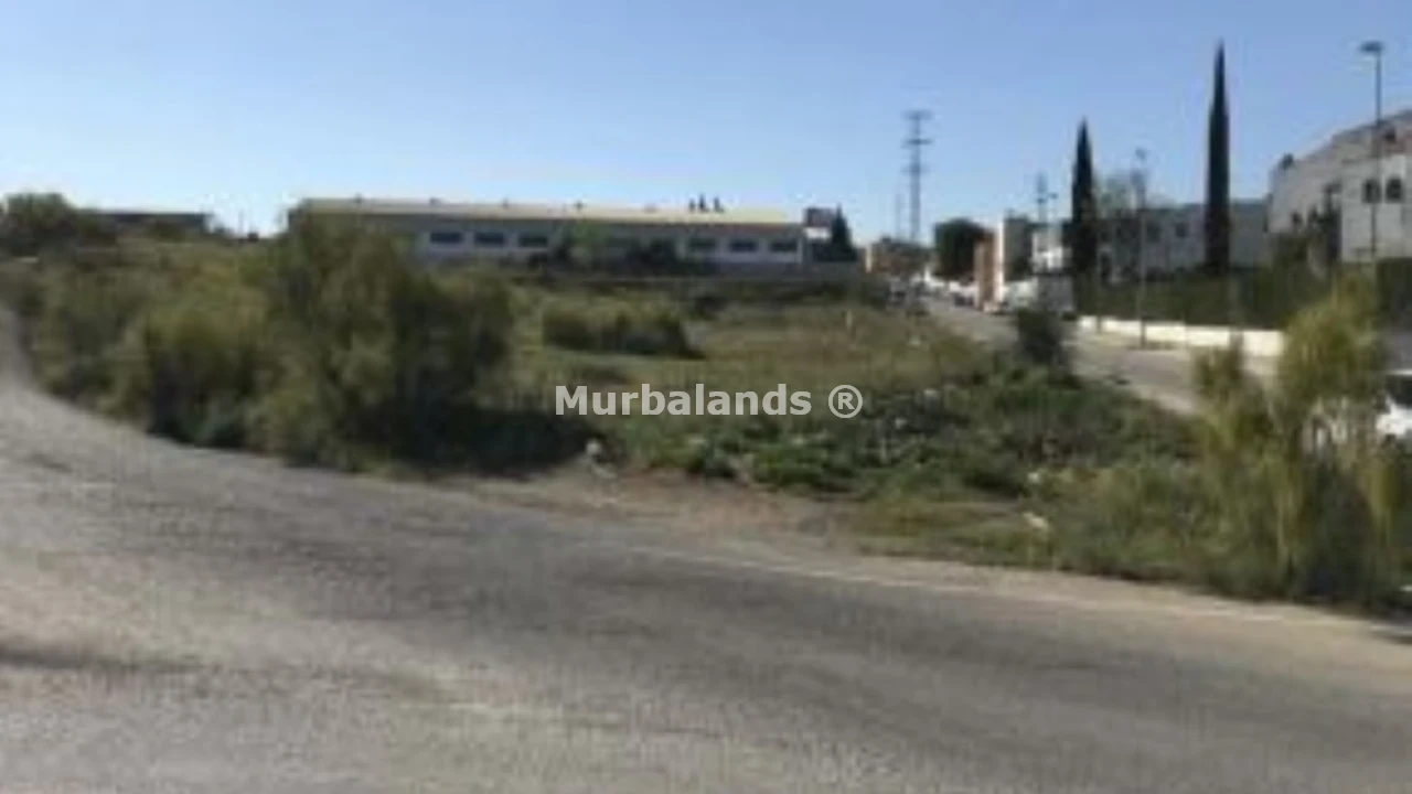 Foto de un terreno o una obra parada para mostrar en el detalle del inmueble