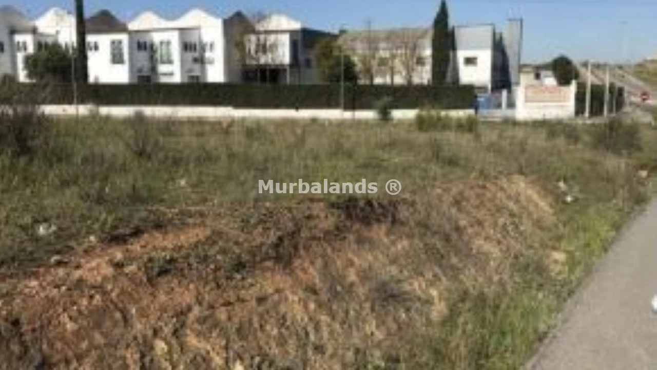 Foto de un terreno o una obra parada para mostrar en el detalle del inmueble