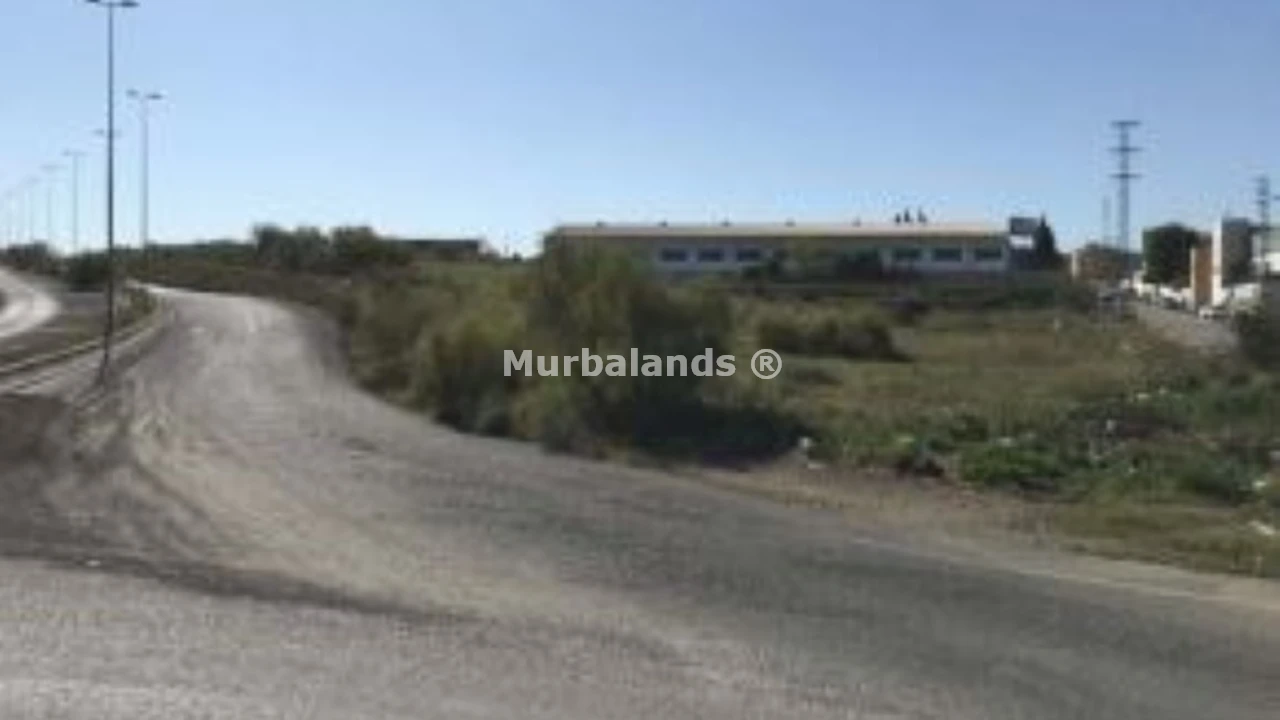 Foto de un terreno o una obra parada para mostrar en el detalle del inmueble