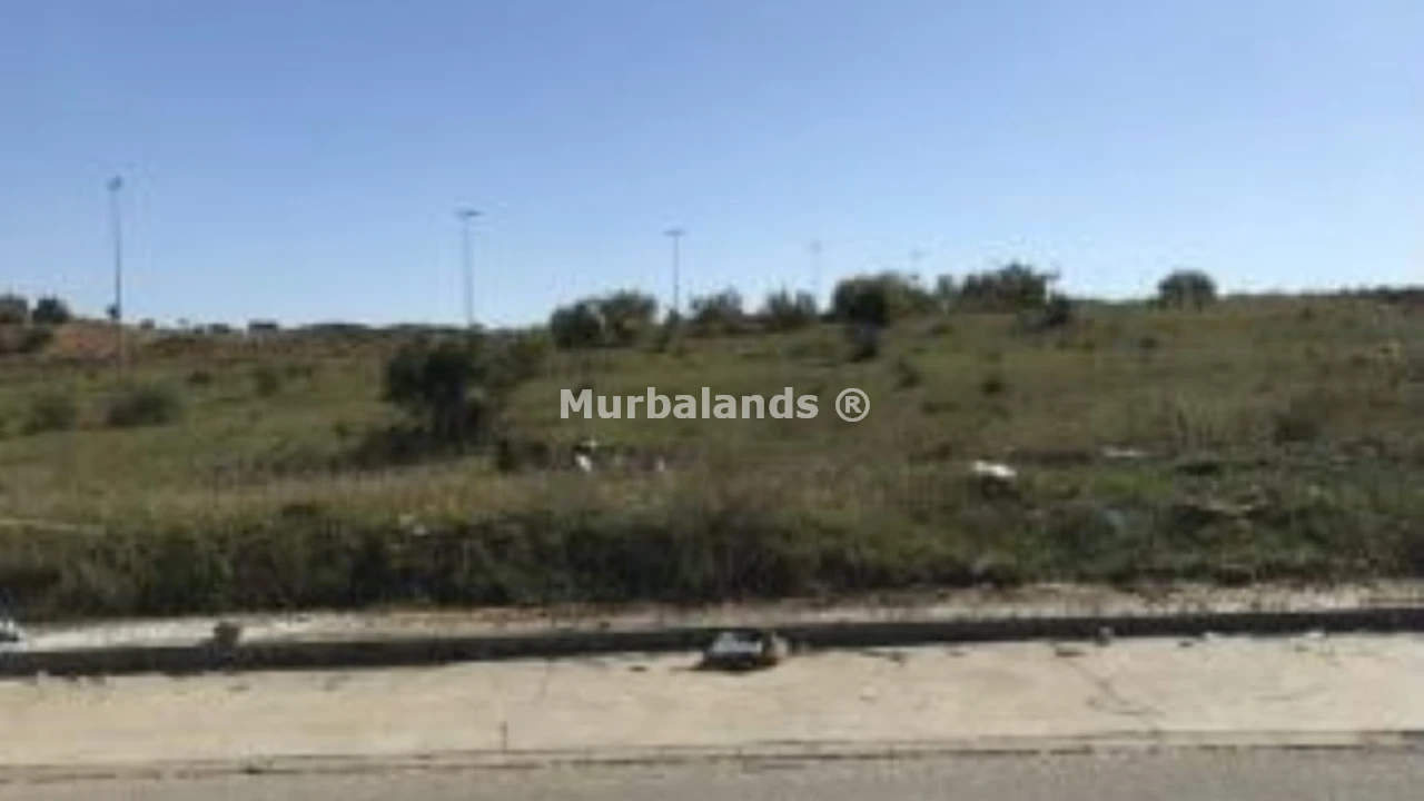 Foto de un terreno o una obra parada para mostrar en el detalle del inmueble