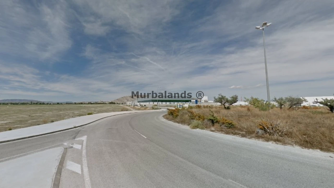 Foto de un terreno o una obra parada para mostrar en el detalle del inmueble