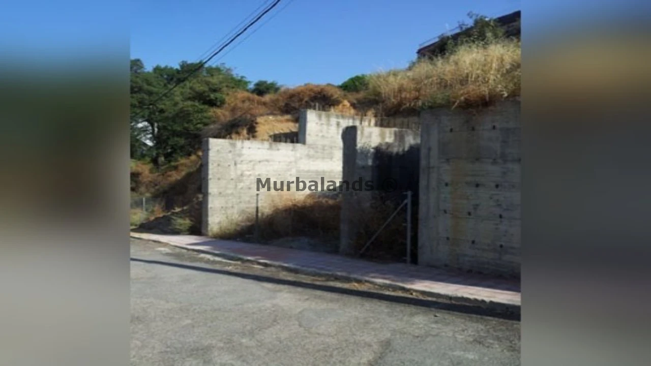 Foto de un terreno o una obra parada para mostrar en el detalle del inmueble
