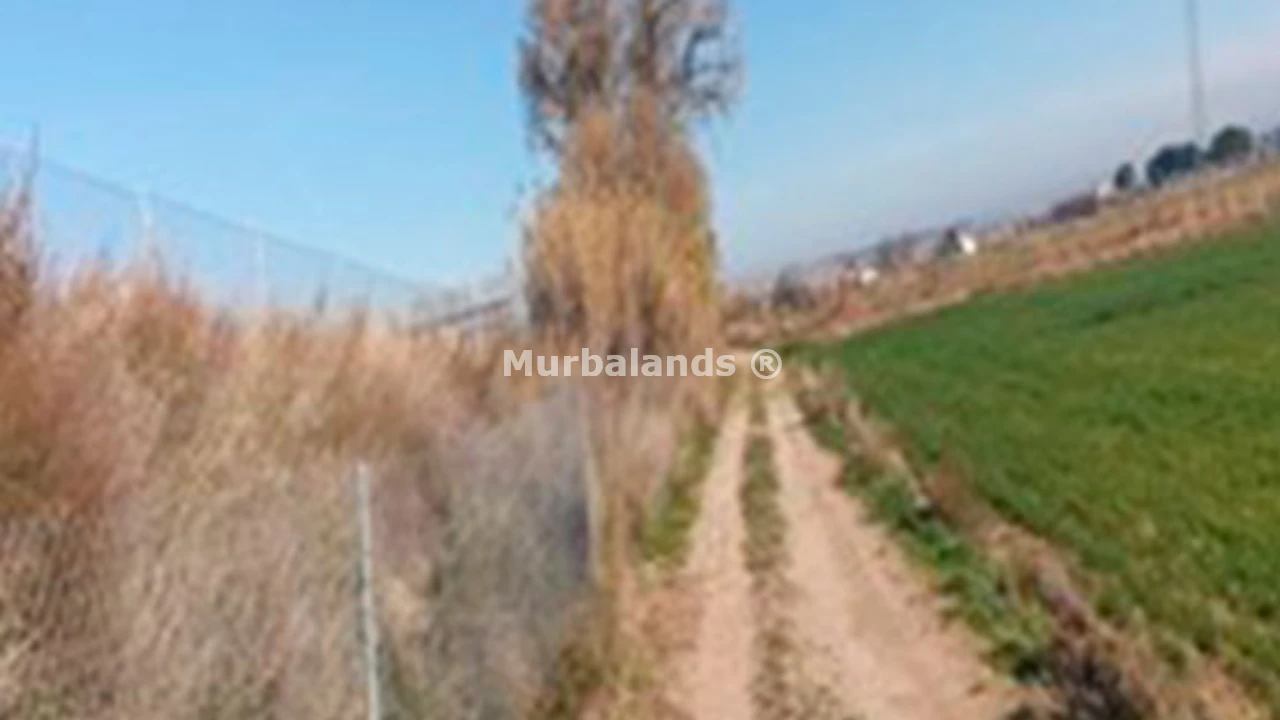 Foto de un terreno o una obra parada para mostrar en el detalle del inmueble