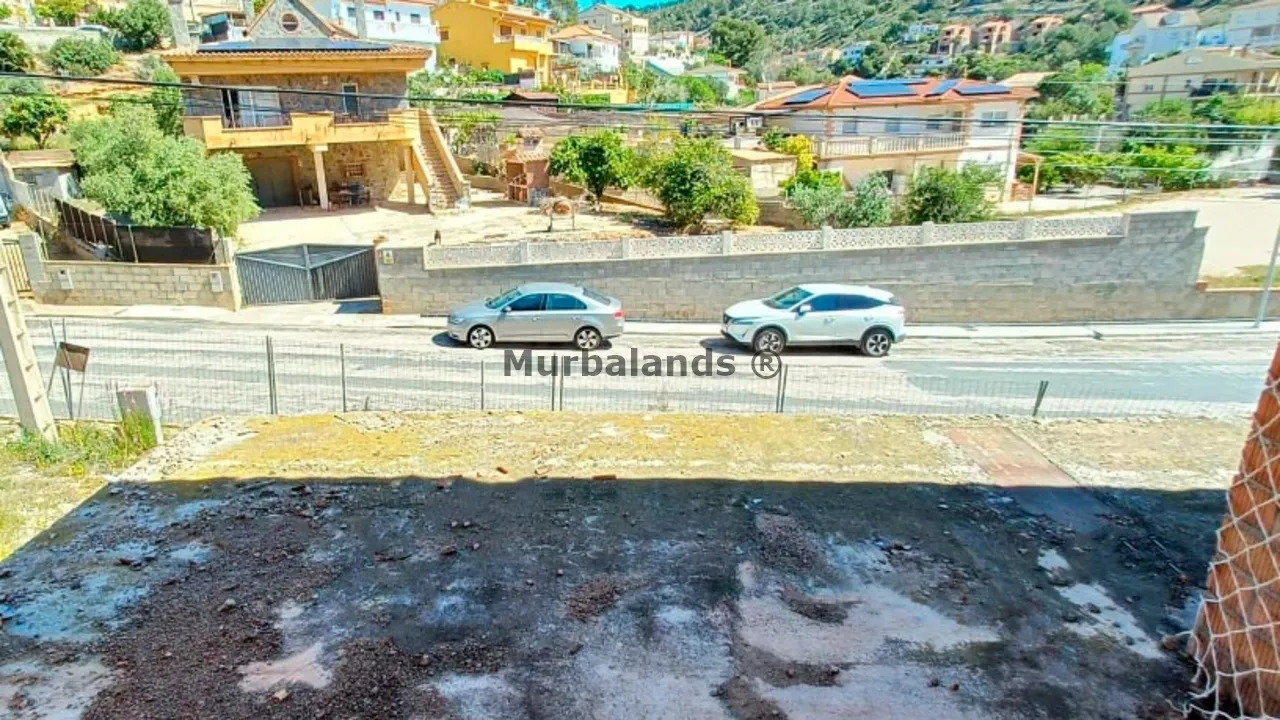 Foto de un terreno o una obra parada para mostrar en el detalle del inmueble
