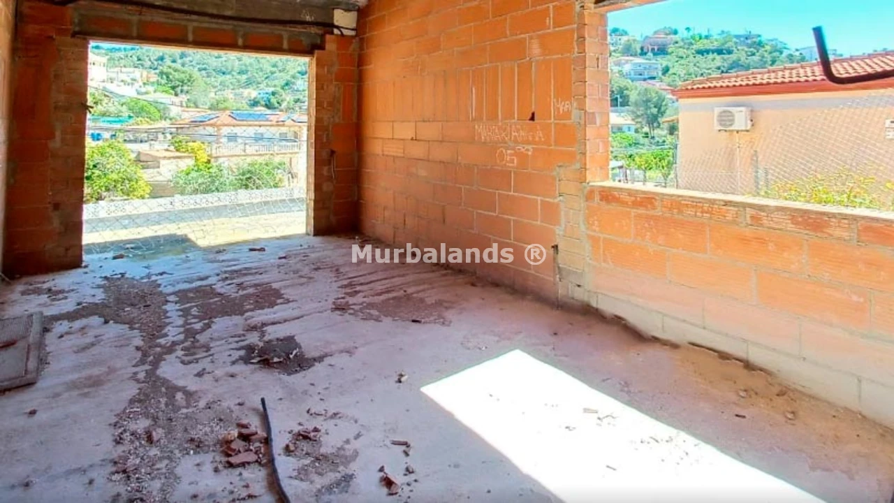 Foto de un terreno o una obra parada para mostrar en el detalle del inmueble