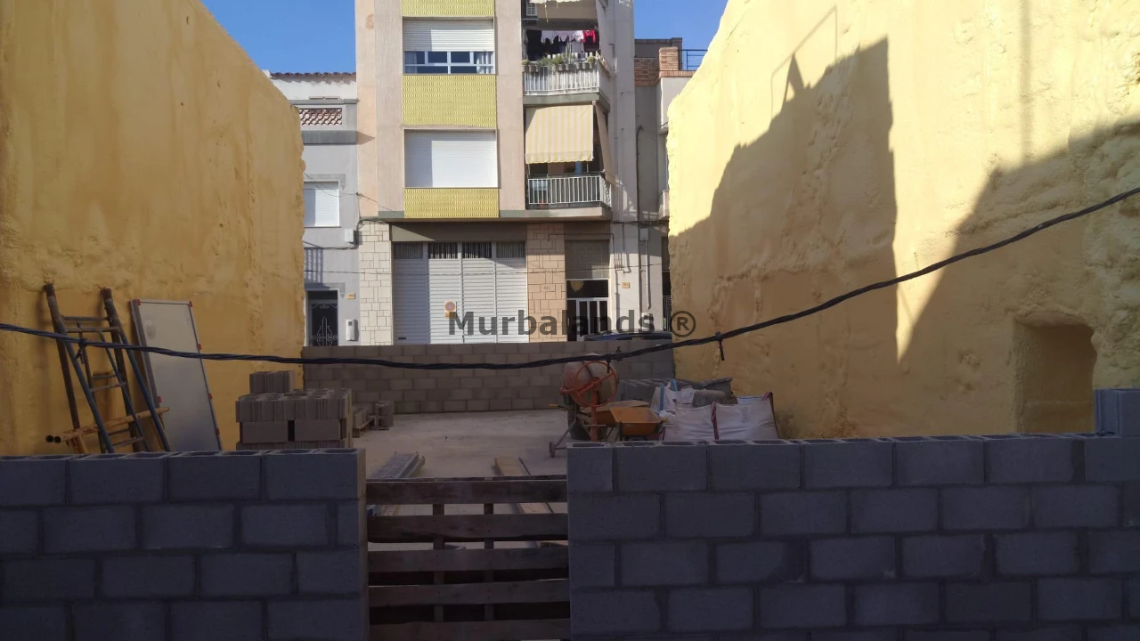 Terreno destacado
